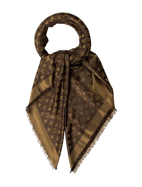 monogramma louis vuitton|Louis Vuitton monogram shawl.